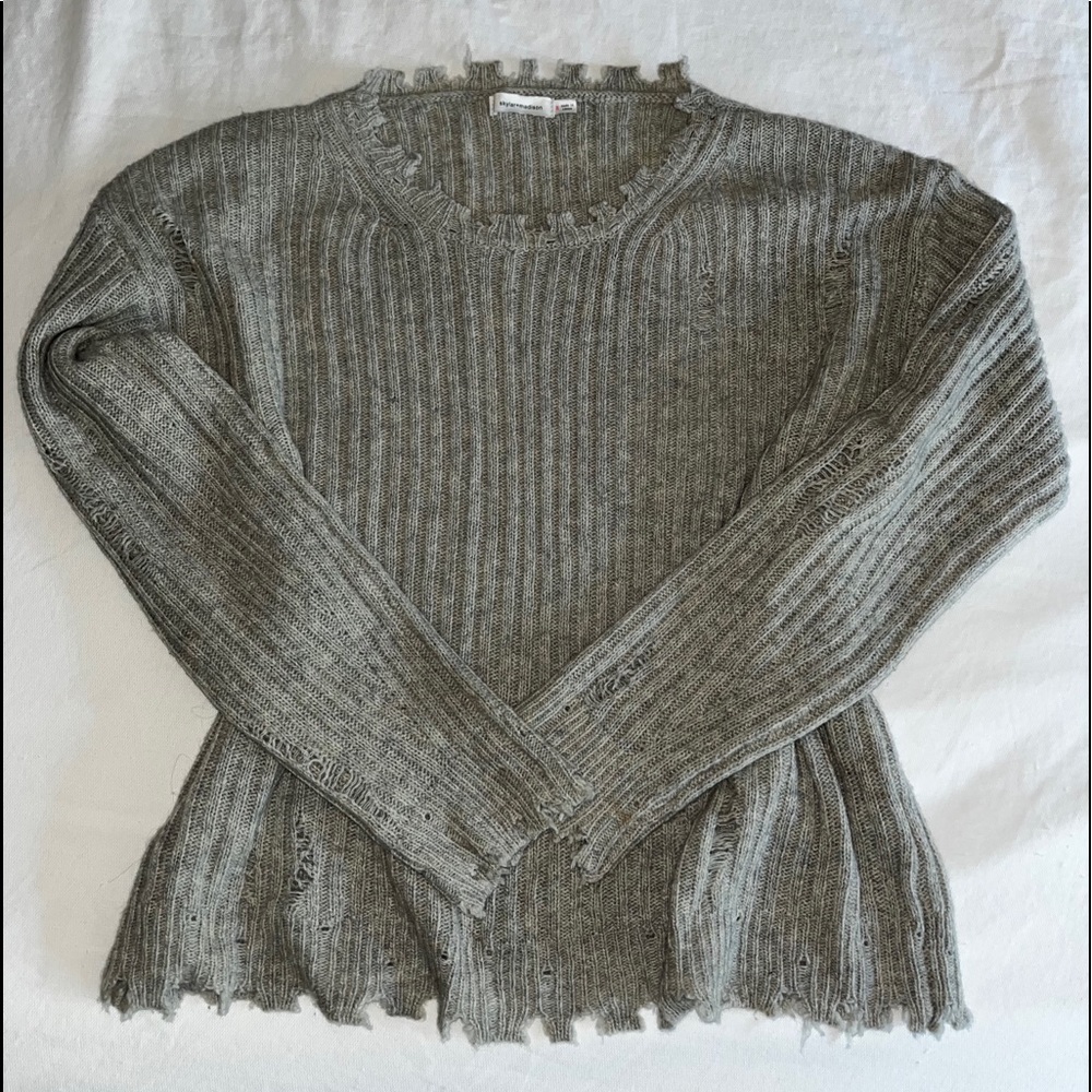 fall grey sweater 🍂☕️